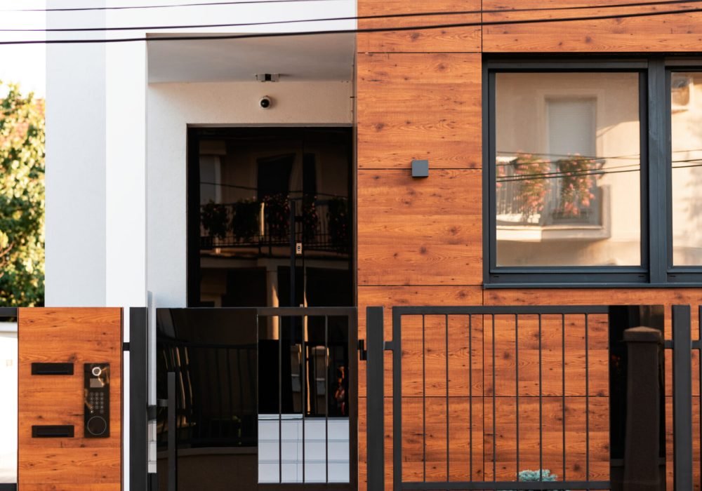 Gate and main entrance of an modern house.